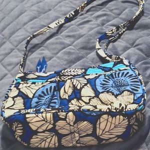 Vera Bradley crossbody bag